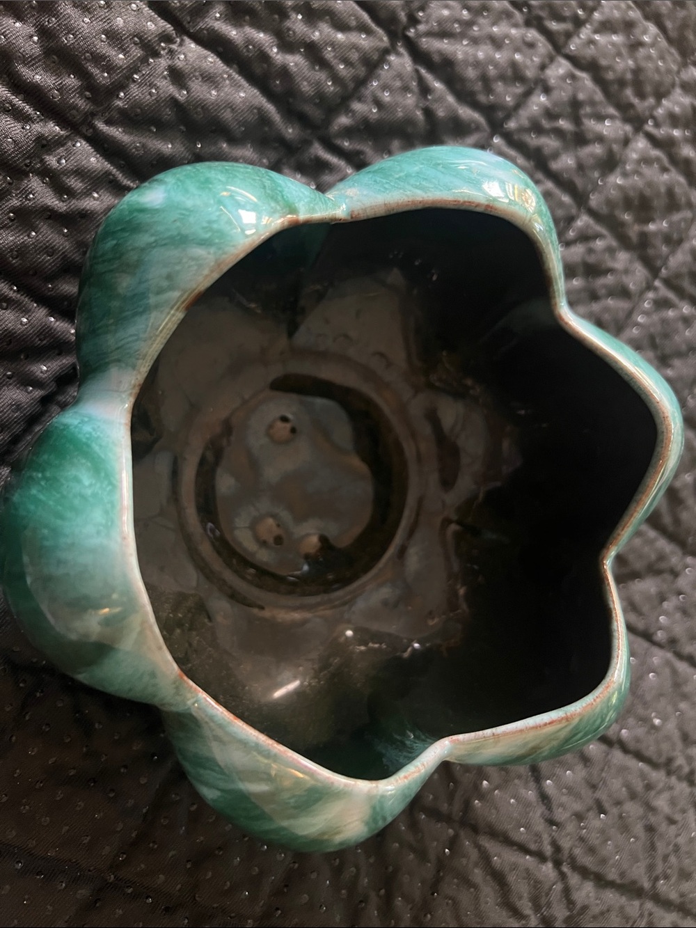 Vintage Blue Mountain Pottery Green Drip Glaze Lotus Bowl - Picture 2 of 4